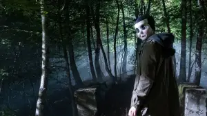 Backdrop to the movie "The Strangers: Chapter 1" #555816