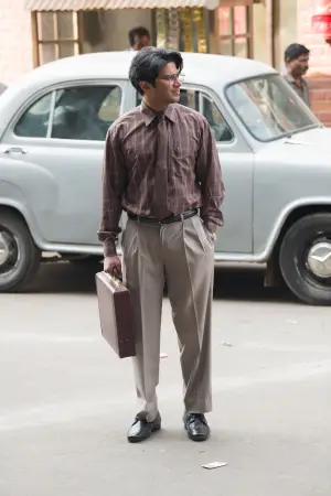 Poster to the movie "Lucky Baskhar" #666811