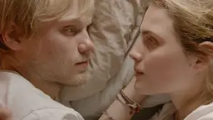 Backdrop to the movie "303" #536896