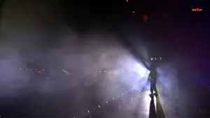 Backdrop to the movie "Jean-Michel Jarre Live in Sevilla" #932287