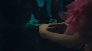 Backdrop to the movie "Wicked" #529525