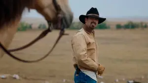 Backdrop to the movie "East of Wall" #617495