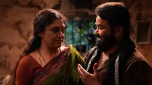 Backdrop to the movie "Thudarum" #719783