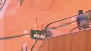 Backdrop to the movie "People Passing By" #807523