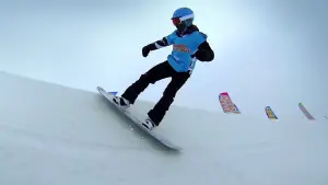 Backdrop to the movie "Cloud 9" #255433