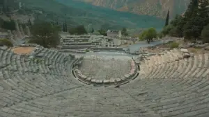 Backdrop to the movie "Delphes, nombril du monde" #774814