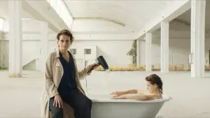 Backdrop to the movie "Dreaming of Lions" #582941