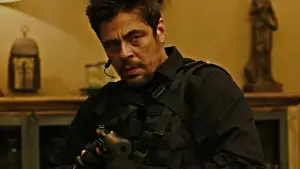 Backdrop to the movie "Sicario" #835735