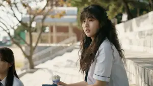 Backdrop to the movie "Love Untangled" #594297