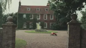 Backdrop to the movie "Accident" #485807