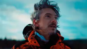 Backdrop to the movie "Sukkwan Island" #661171