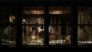 Backdrop to the movie "The Night House" #274354