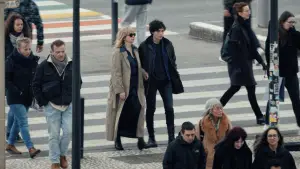 Backdrop to the movie "Death Will Come" #770946