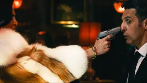 Backdrop to the movie "Transformers: Dark of the Moon" #810735