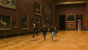 Backdrop to the movie "The Dreamers" #645961