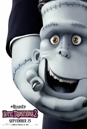 Poster to the movie "Hotel Transylvania 2" #688411