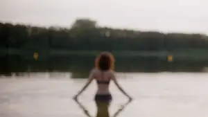 Backdrop to the movie "Maysoon" #771266