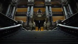 Backdrop to the movie "Le Fantôme de l