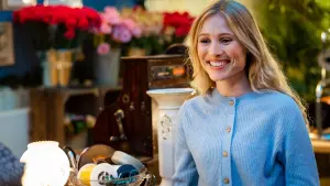 Backdrop to the movie "If Only She Knew" #330763