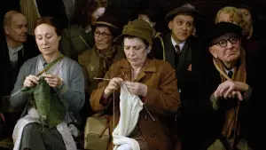 Backdrop to the movie "Closing the Ring" #561083