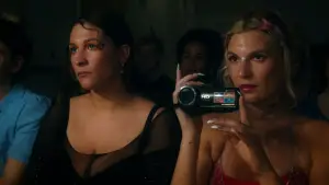 Backdrop to the movie "Asche" #738911