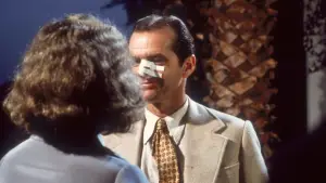 Backdrop to the movie "Chinatown" #674764