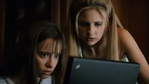 Backdrop to the movie "I Know What You Did Last Summer" #694654