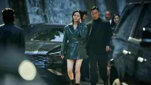 Backdrop to the movie "Mantis" #605535