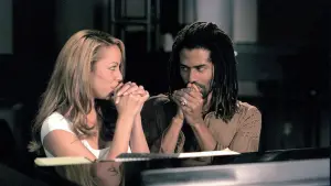 Backdrop to the movie "Glitter" #703745