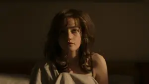 Backdrop to the movie "Apartment 7A" #641679