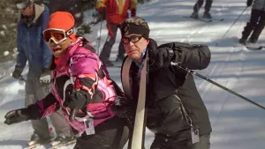 Backdrop to the movie "Last Holiday" #236640