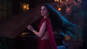 Backdrop to the movie "Stree 2" #700569