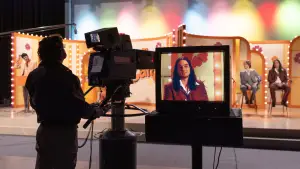 Backdrop to the movie "Woman of the Hour" #597028