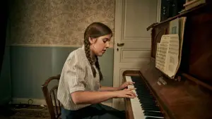 Backdrop to the movie "The Future Awaits" #650655