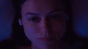 Backdrop to the movie "undertone" #796318