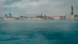 Backdrop to the movie "A Haunting in Venice" #646672