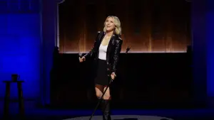 Backdrop to the movie "Taylor Tomlinson: Prodigal Daughter" #538028