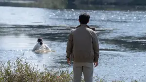 Backdrop to the movie "My Father