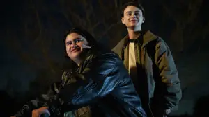 Backdrop to the movie "Y2K" #604438