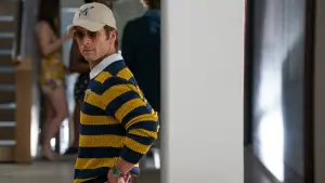 Backdrop to the movie "How to Make a Killing" #522391