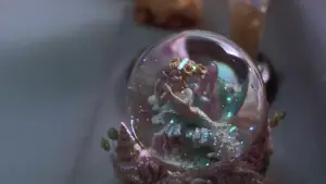 Backdrop to the movie "Secretary" #718477