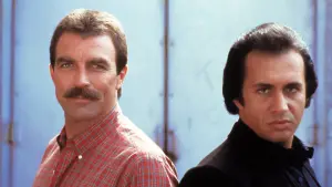 Backdrop to the movie "Runaway" #357282