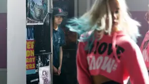 Backdrop to the movie "Stupid Young Heart" #768383