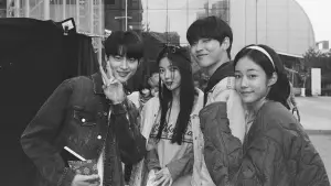 Backdrop to the movie "20th Century Girl" #748085