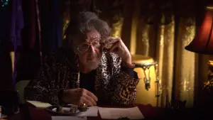 Backdrop to the movie "Knox Goes Away" #442325