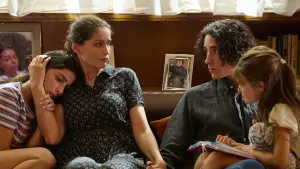 Backdrop to the movie "Una storia nera" #460035