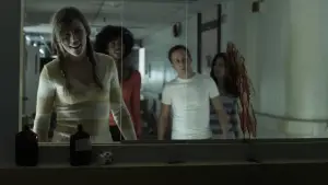 Backdrop to the movie "Wrong Turn 4: Bloody Beginnings" #793651