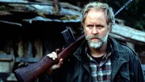 Backdrop to the movie "Distant Thunder" #708784