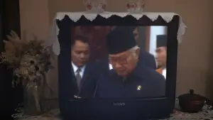 Backdrop to the movie "Dilan ITB 1997" #798576