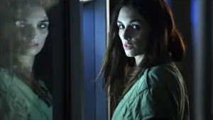 Backdrop to the movie "Cat Run" #460383